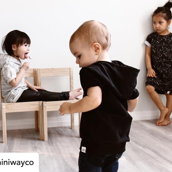 🍋Sale! 2 for 20🍋Mini Way Black Hoodie 12-24 M - Picture 2 of 6